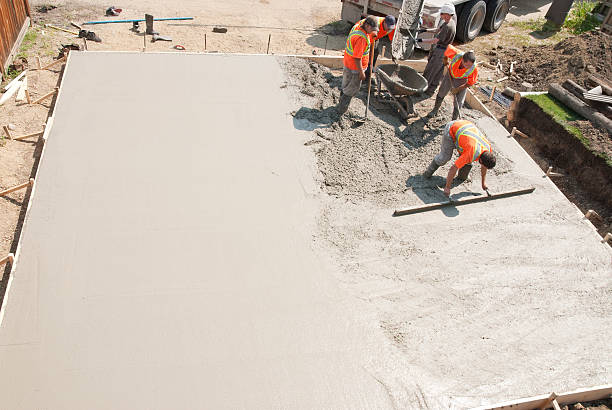 Best Concrete Slab Construction in Clute, TX
